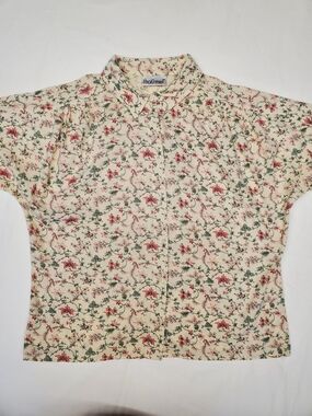 That’s Me Floral Cottagecore Blouse Vintage Style Pink Green Button Up Top